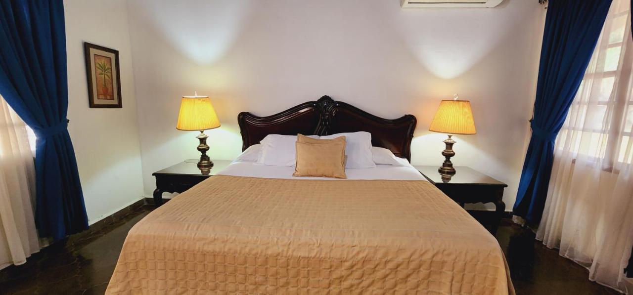 Camilas Hotel San Pedro Sula Zewnętrze zdjęcie