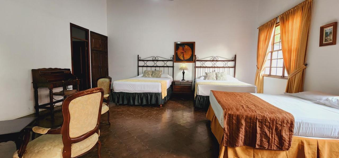 Camilas Hotel San Pedro Sula Zewnętrze zdjęcie