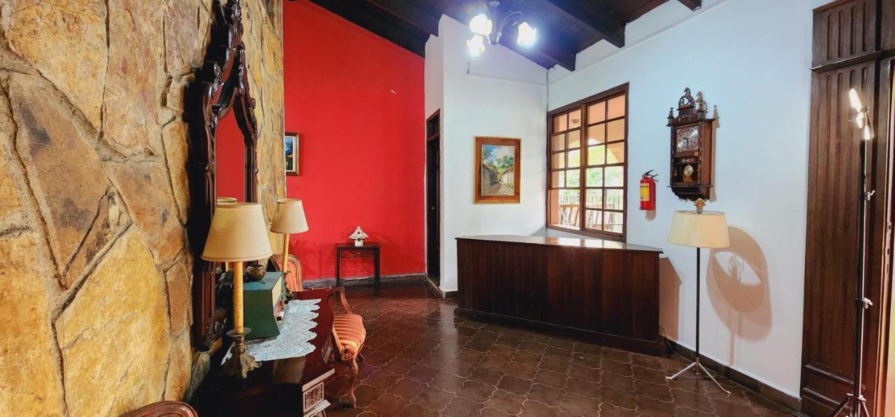 Camilas Hotel San Pedro Sula Zewnętrze zdjęcie